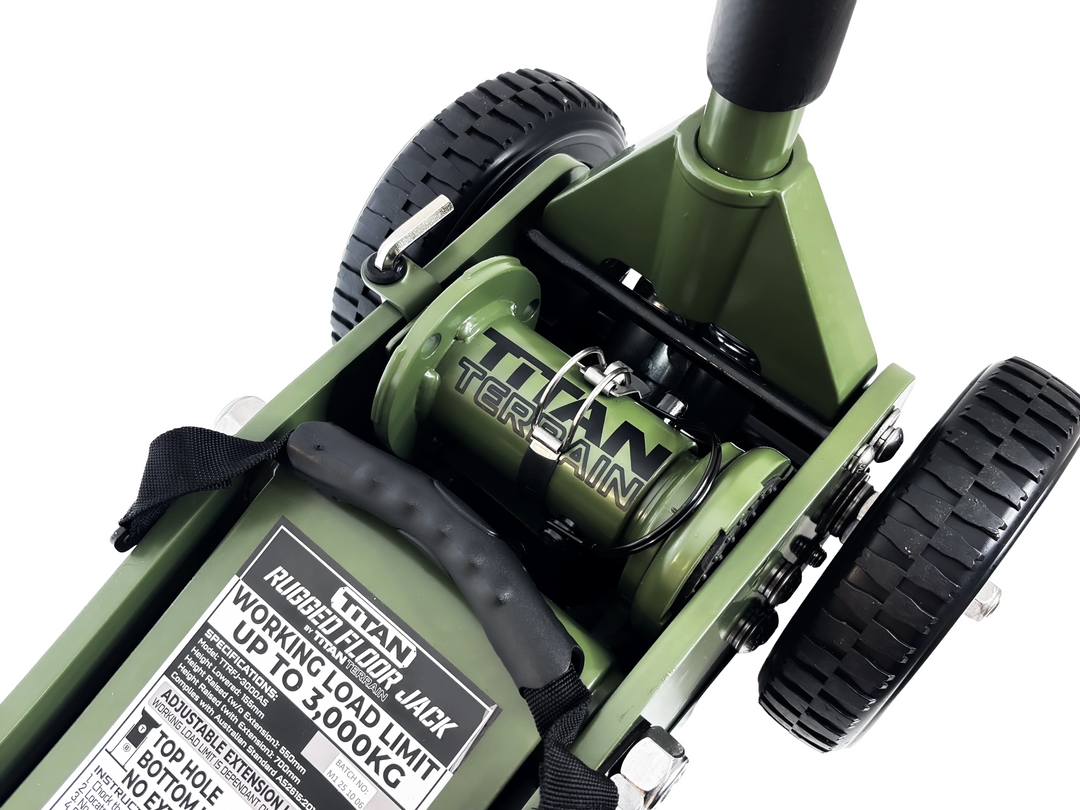 Titan Terrain 3 tonne rugged floor jack in army green