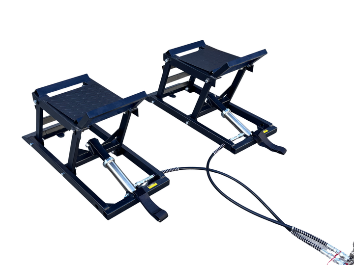 Titan Terrain hydraulic ramp jacks pair 1350kg