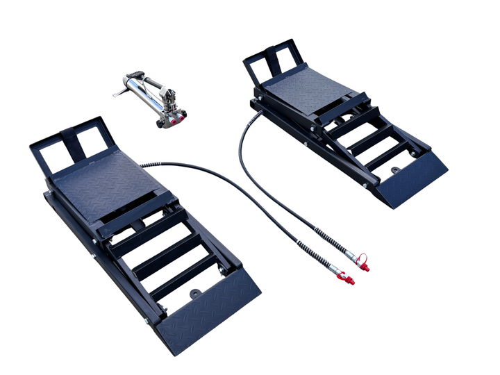 Titan Terrain hydraulic ramp jacks pair 1350kg